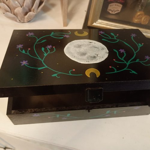 Boite de tarots ou oracles