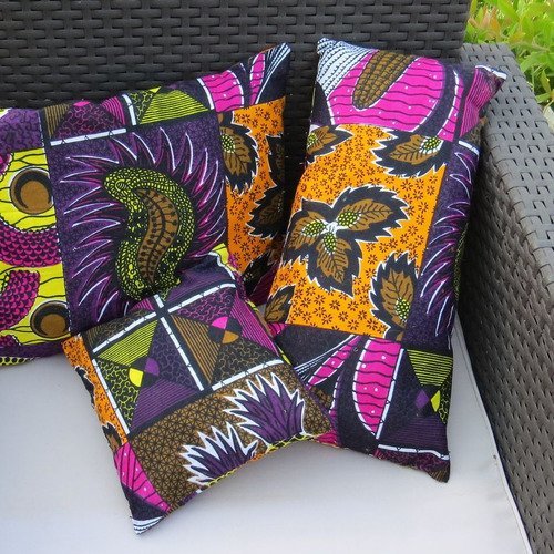 Trio de coussins en tissu africain aux couleurs vives