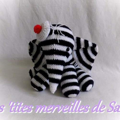 Doudou Peluche Bebe Elephant Rayer Bleu Et Blanc Marin Au Crochet Un Grand Marche