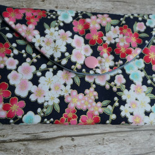 Pochette fleurie