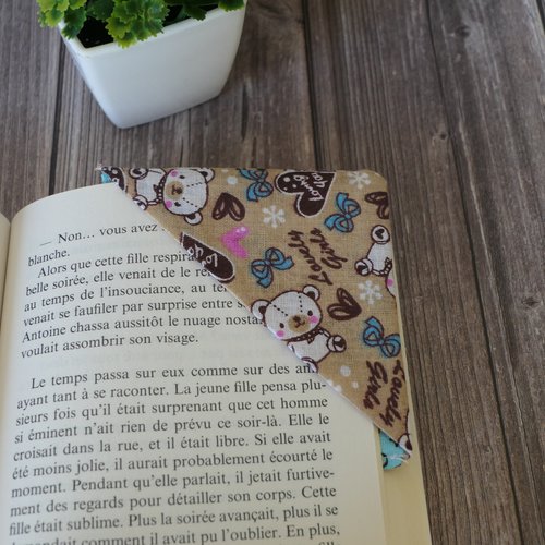 Marque page ourson