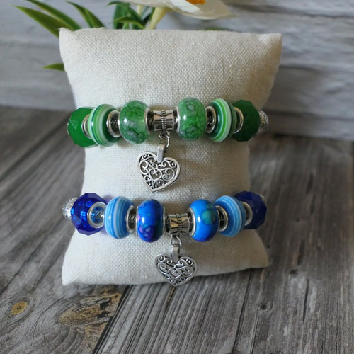 Bracelet cœur vert ou bleu