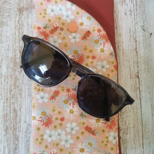 Etui à lunette en tissu fleuri rose