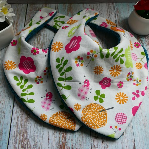 Lot de 2 bavoirs bébé