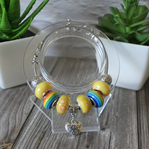 Bracelet jaune, cœur "peace"