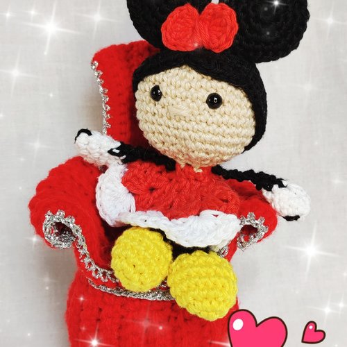 Poupée minnie