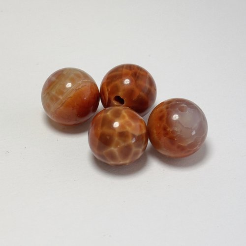 Lot de 4 agates craquelées 12 mm par 4.