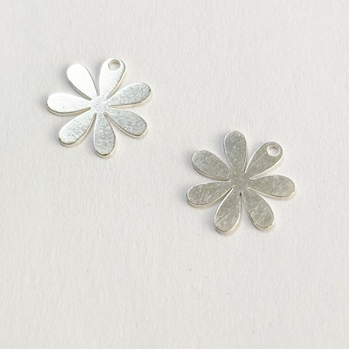 Pampille fleur 10 mm argent 925