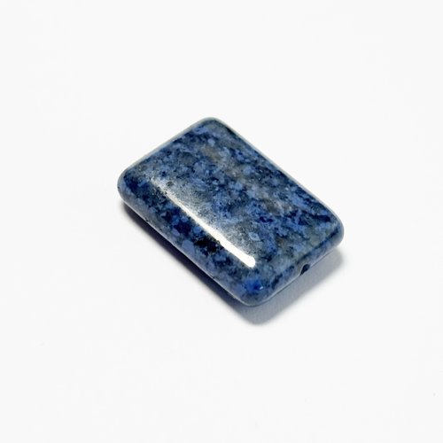 Perle rectangulaire en dumortiérite – 18 mm