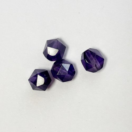 Lot de 4 perles facettées en améthyste naturelle – 8 mm – 20 facettes