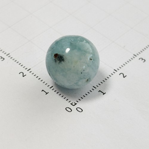Perle en aigue-marine laiteuse 21 mm – trou 0,6 mm – 5,3 g