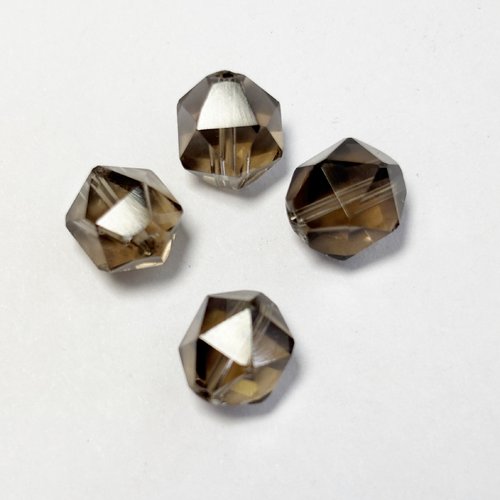 Lot de 4 perles en quartz fumé facettées 10 mm – 20 facettes