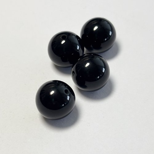 4 perles en onyx noir rondes 12 mm – trou 1 m