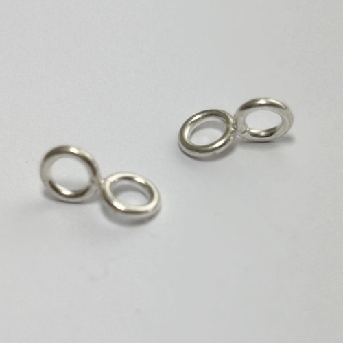 Lot de 2 anneaux en 8 contrariés en argent 925 – 5 mm