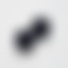 2 perles en onyx noire - 14 mm de diamètre. (trou transversal 0,9 mm)