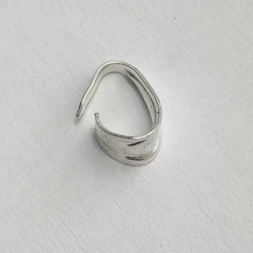 1 bélière argent 925 poinçonnées - 9 x 4,5 mm