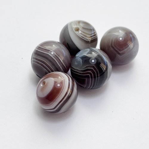 5 perles en agate du botswana 12 mm, rubanées, trou 0,8 mm
