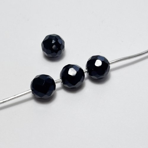4 perles en onyx noir facetté 6 mm