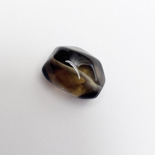 Douce olive en quartz fumé 16,25 mm, perle naturelle aux nuances miel et tabac
