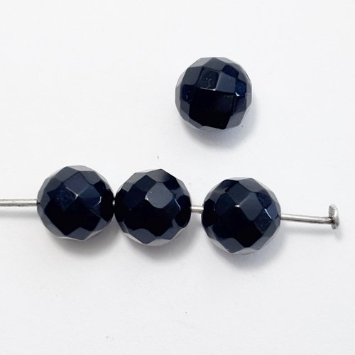4 perles en onyx facettées, noir profond, 8 mm