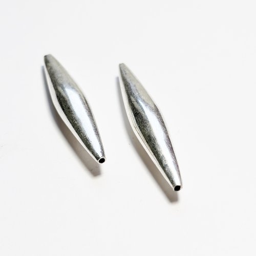 Deux grandes perles longues en argent 925 forme navette 45 mm