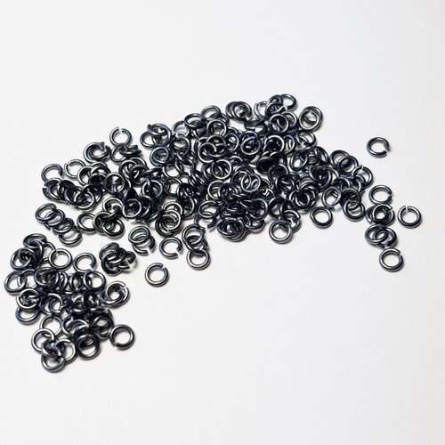 Lot de plus de 220 petits anneaux ouverts en laiton gun métal 3,4 mm