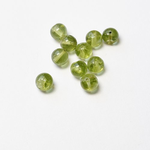 Lot de 10 perles en péridot naturel 4,5 à 5 mm