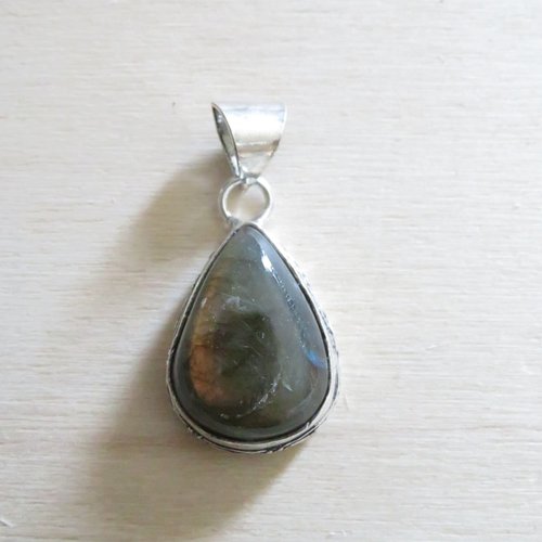 Pendentif labradorite