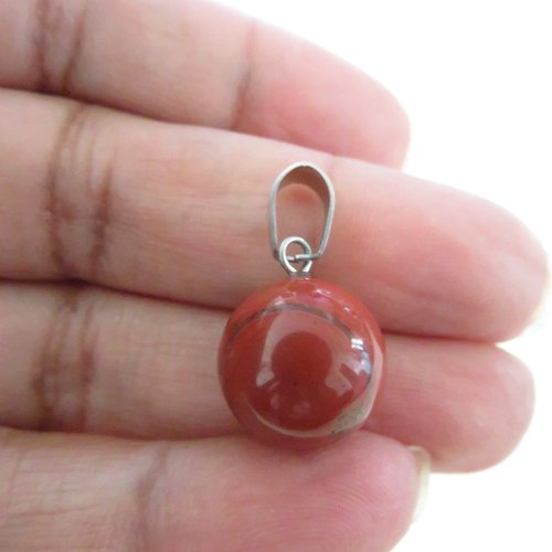 Pendentif boule jaspe rouge