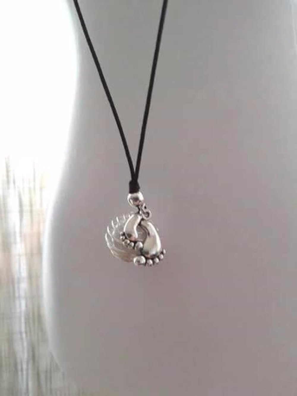 Collier Bola De Grossesse Blanc Un Grand Marche