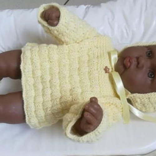 Ensemble Brassiere Chaussons Et Beguin Bebe Taille Prema Naissance Jaune Un Grand Marche