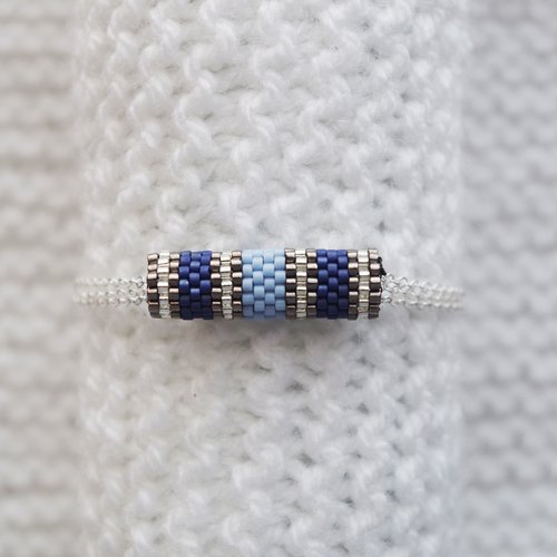 Bracelet chaîne // grande perle tissée // bleu