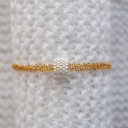Bracelet chaîne // petite perle tissée // blanc brillant