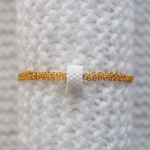 Bracelet chaîne // petite perle tissée // blanc