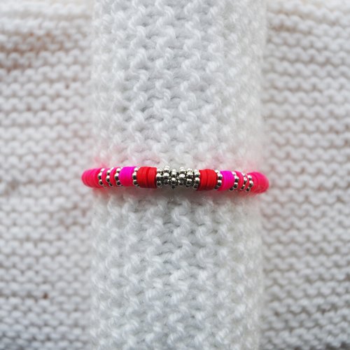 Bracelet perles heishi // fushia - rose fluo - rouge - argenté