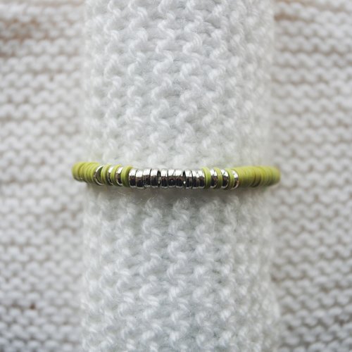 Bracelet perles heishi // kaki - argenté