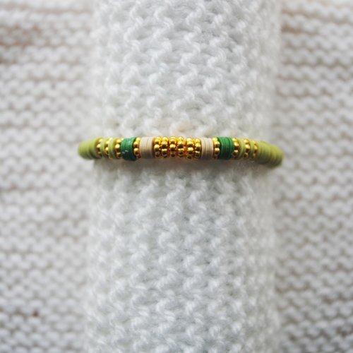 Bracelet perles heishi // kaki - vert - beige - doré