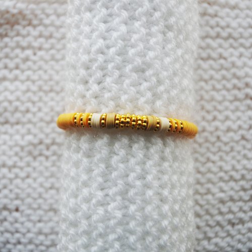 Bracelet perles heishi // orangé - beige - marron clair - doré