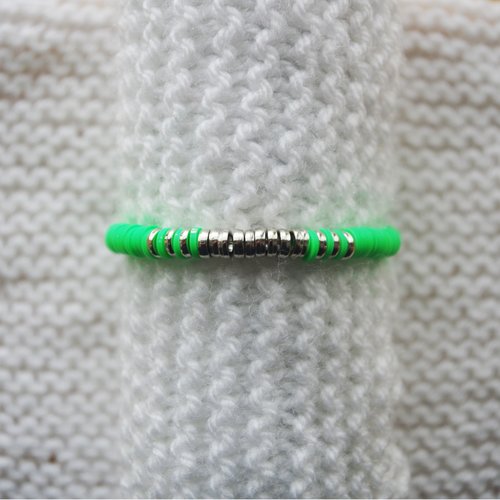 Bracelet perles heishi // vert fluo - argenté