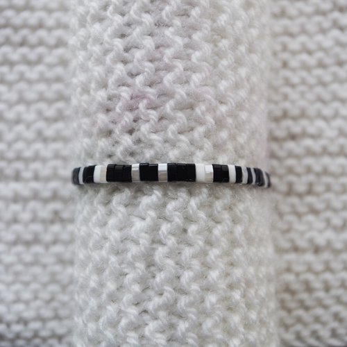Bracelet ajustable en perles miyuki tila // blanc - blanc irisé - noir