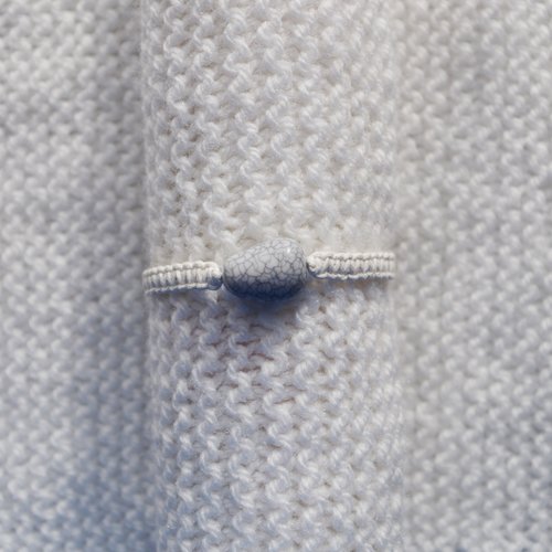 Bracelet en macramé ajustable // perle pierre // blanc