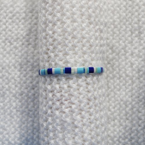 Bracelet ajustable en perles miyuki tila // bleu marine - bleu clair - blanc