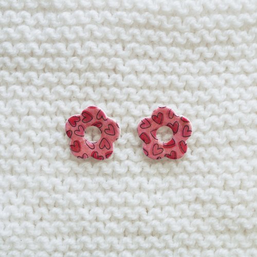 Pampilles interchangeables pour créoles // collection "sagitta" // modèle fleur imprimé cœurs #2