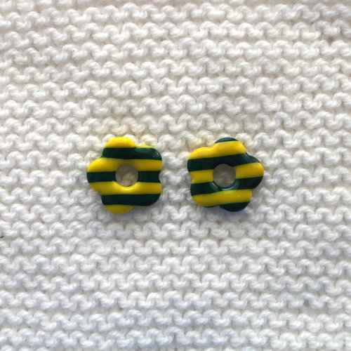 Pampilles interchangeables pour créoles // collection "norma" // modèle fleur jaune & vert