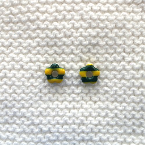 Pampilles interchangeables pour créoles // collection "norma" // modèle petite fleur jaune & vert