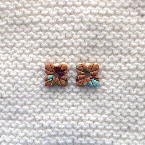 Pampilles interchangeables pour créoles //  collection "lacerta" // modèle fleur #3