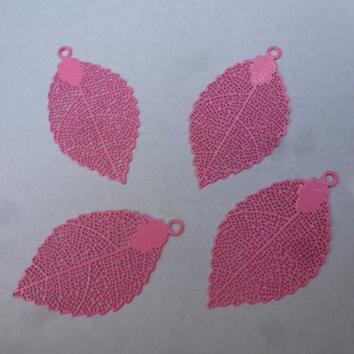 Pendentif feuille pendentif  en filigrane rose (x1)
