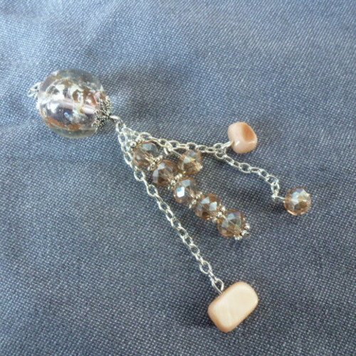 Pendentif en perles  de verre et chainettes 9cm (x1)
