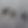 Mini pompons franges en suedine gris et argent 18x4mm (x1)