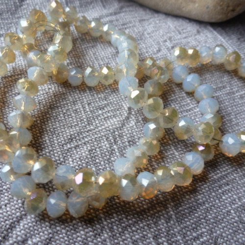 Perles de verre à facettes blanc/beige opaque 5mm x 4mm (x6)